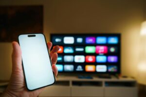 Fernseher zeigt nur noch Schwarzweiß-Bild